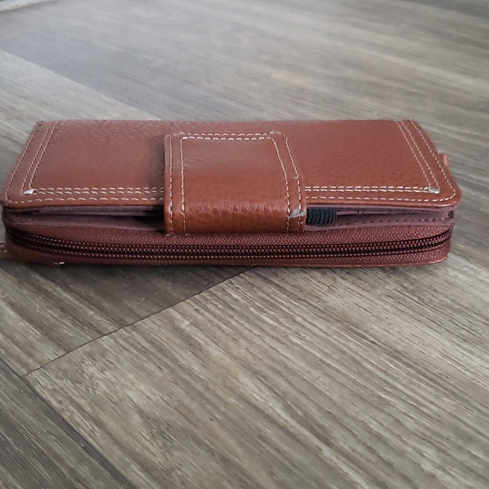 Wallet - Picture 3 of 6